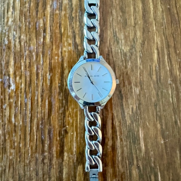 Michael Kors Watch (Women’s) - Picture 1 of 2